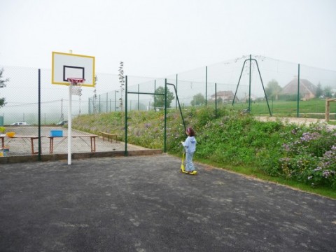 Terrain de Basket - Dullin