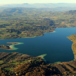 Nettoyage des rives du lac d’Aiguebelette